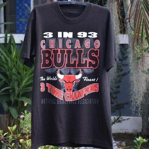 Vintage 1994 NBA Chicago Bulls Champions Shirt, Graphic Tee, Unisex T-Shirt Swea